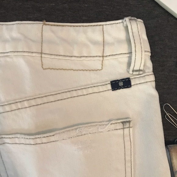 Sold on MERC! - Picture 8 of 8